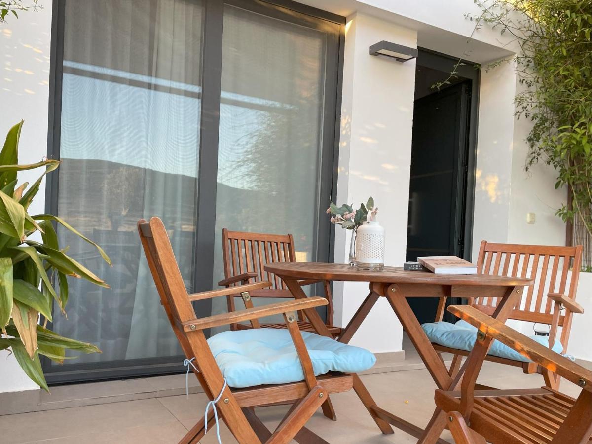 Apartamentos Madreselva Fernan Perez エクステリア 写真