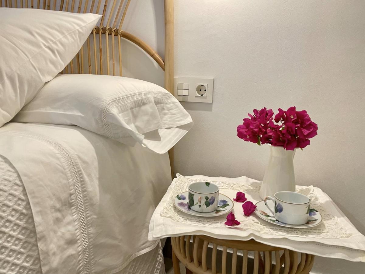 Apartamentos Madreselva Fernan Perez エクステリア 写真